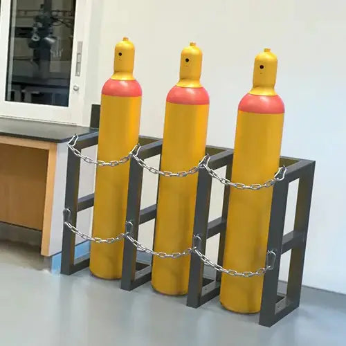 How to Choose the Right Gas Cylinder Rack for Your Lab or Facility